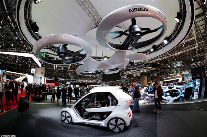 锐新科技：公司的汽车轻量化产品目前没有参与类似飞行汽车的项目