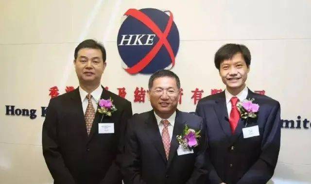 金山办公最新公告：全资子公司拟与小米新加坡签署广告服务协议