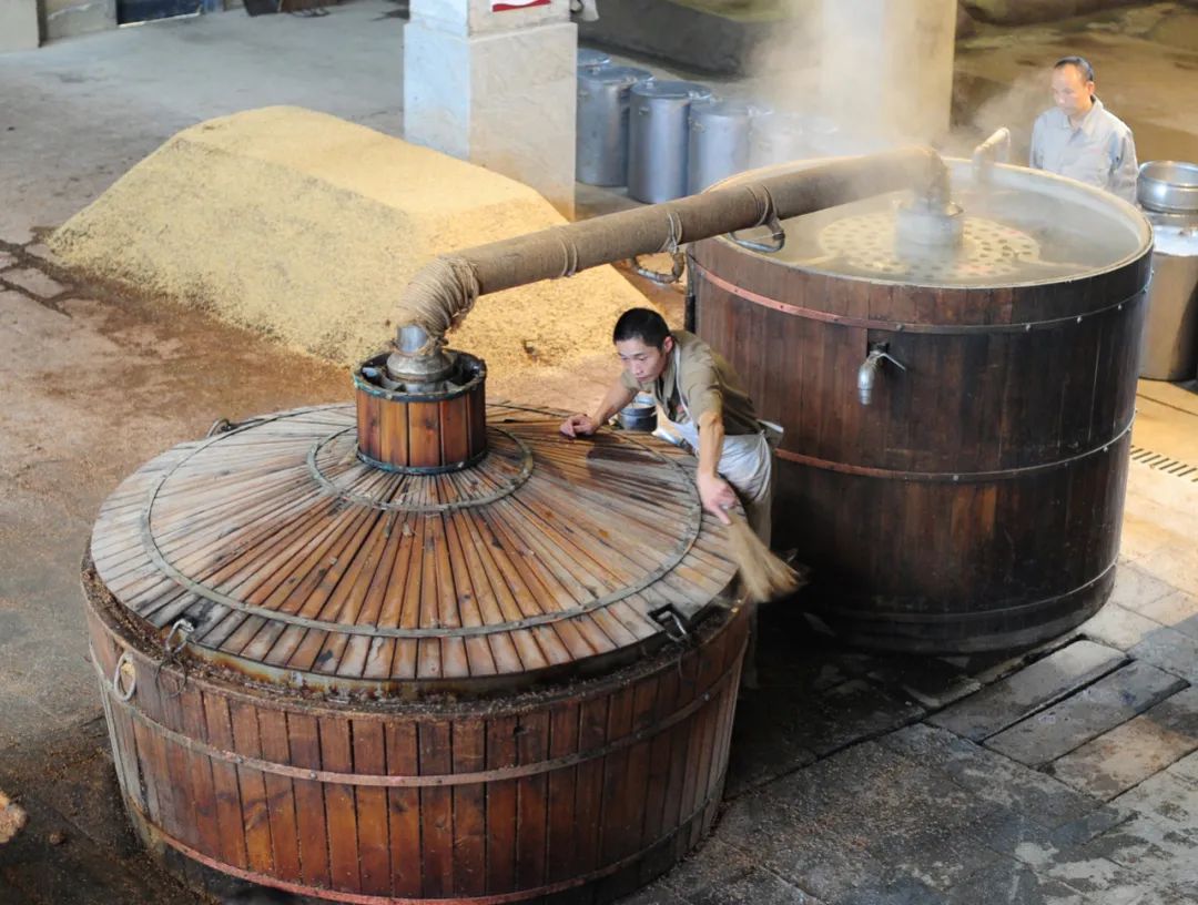 率先点燃首个世界非遗版春节，郎酒何以做到？