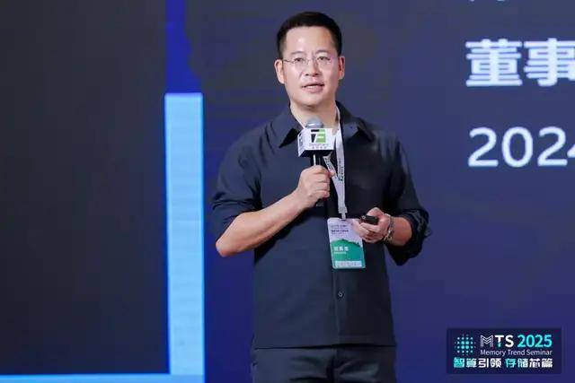 电子行业周报：OpenAI新品12连发，AI应用百花齐放