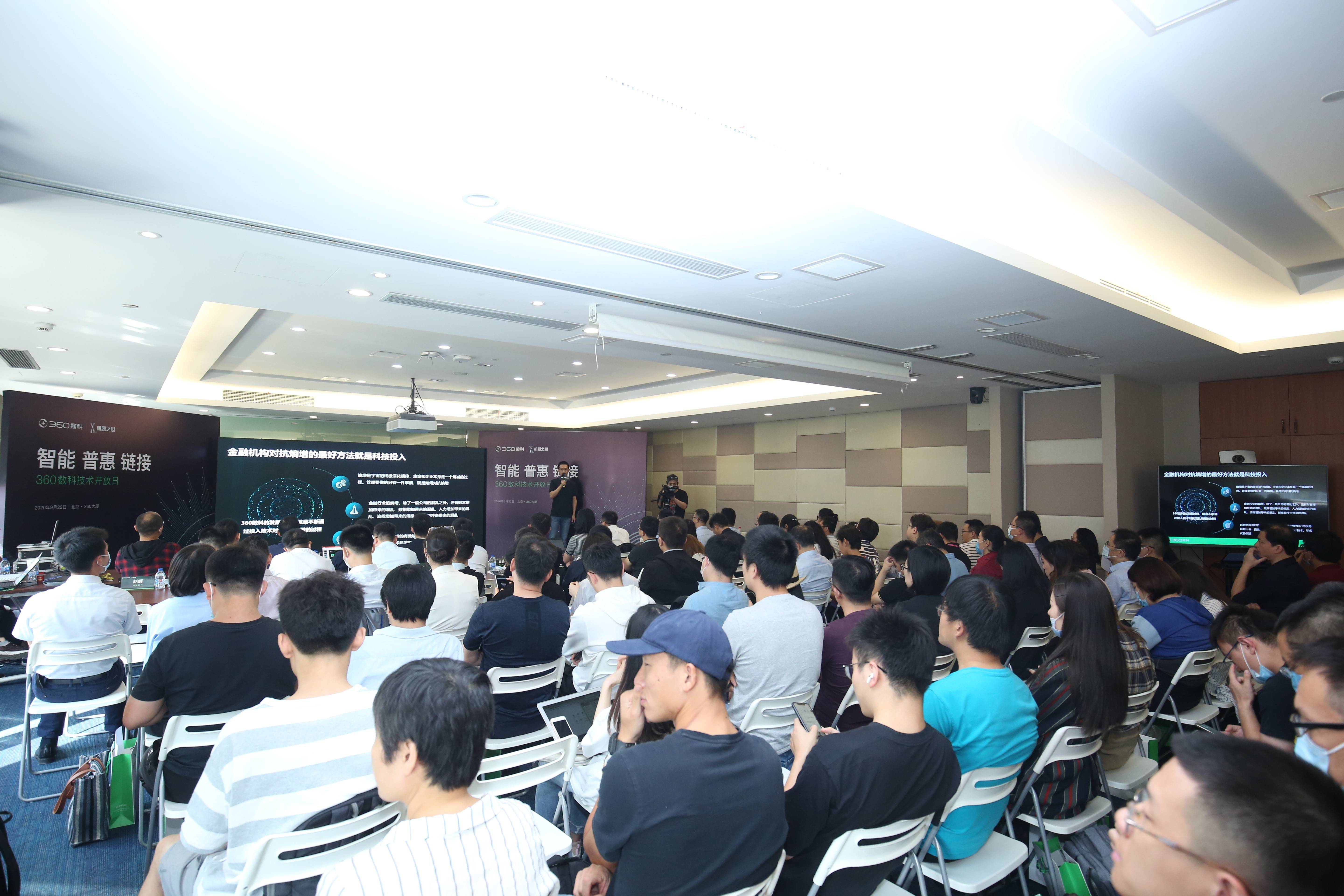 蓝帆医疗:上市近60款新产品,各个事业部取得了爆发式的创新发展成果