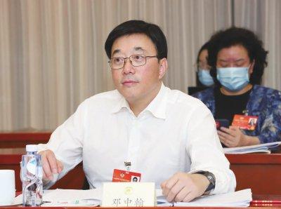 轻工造纸行业周报:关注新型烟草回调布局机遇,AI眼镜产业化进程有望加速