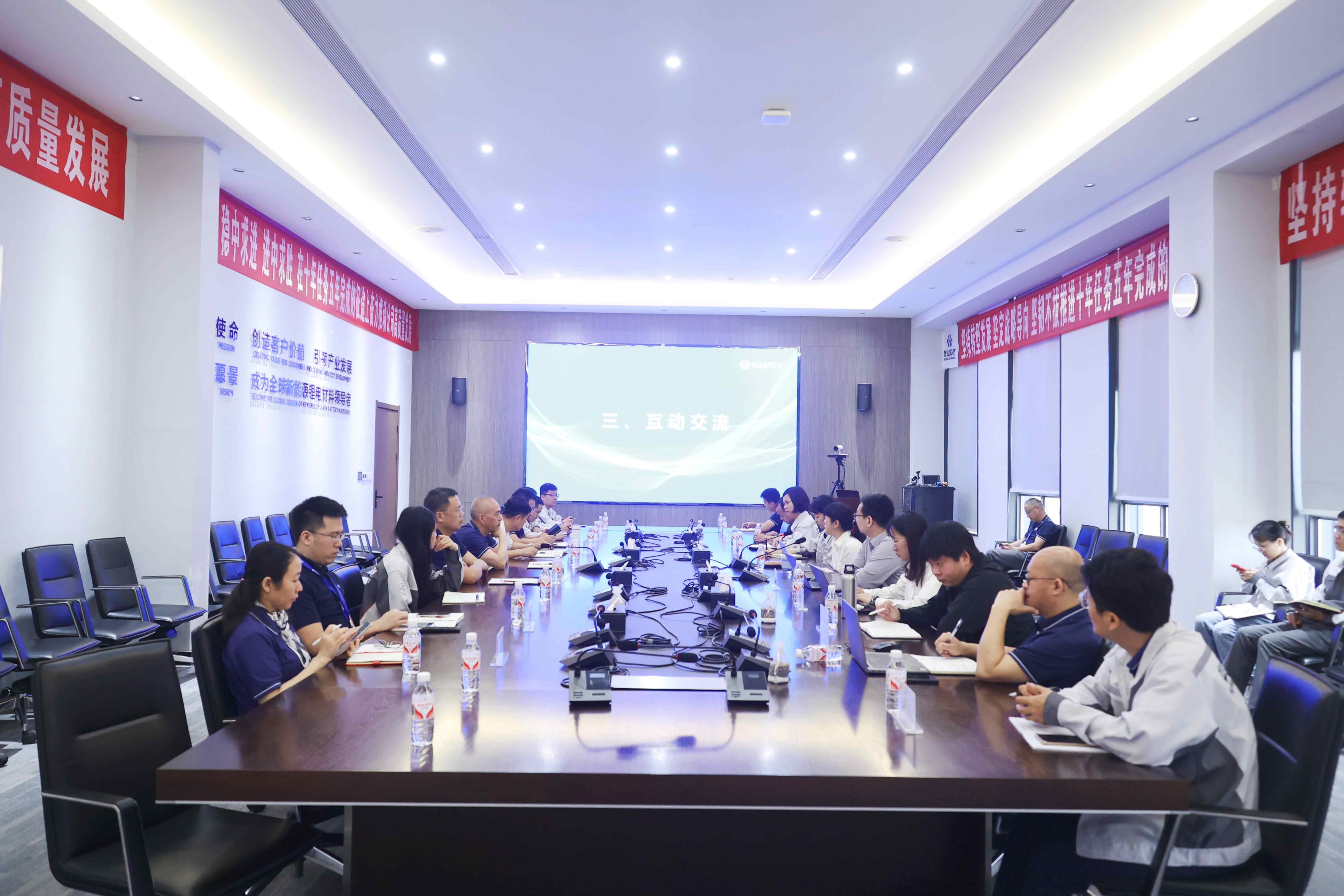 守法合规经营：民营企业行稳致远的“必修课”——全国两会代表委员共议民营企业高质量发展之道