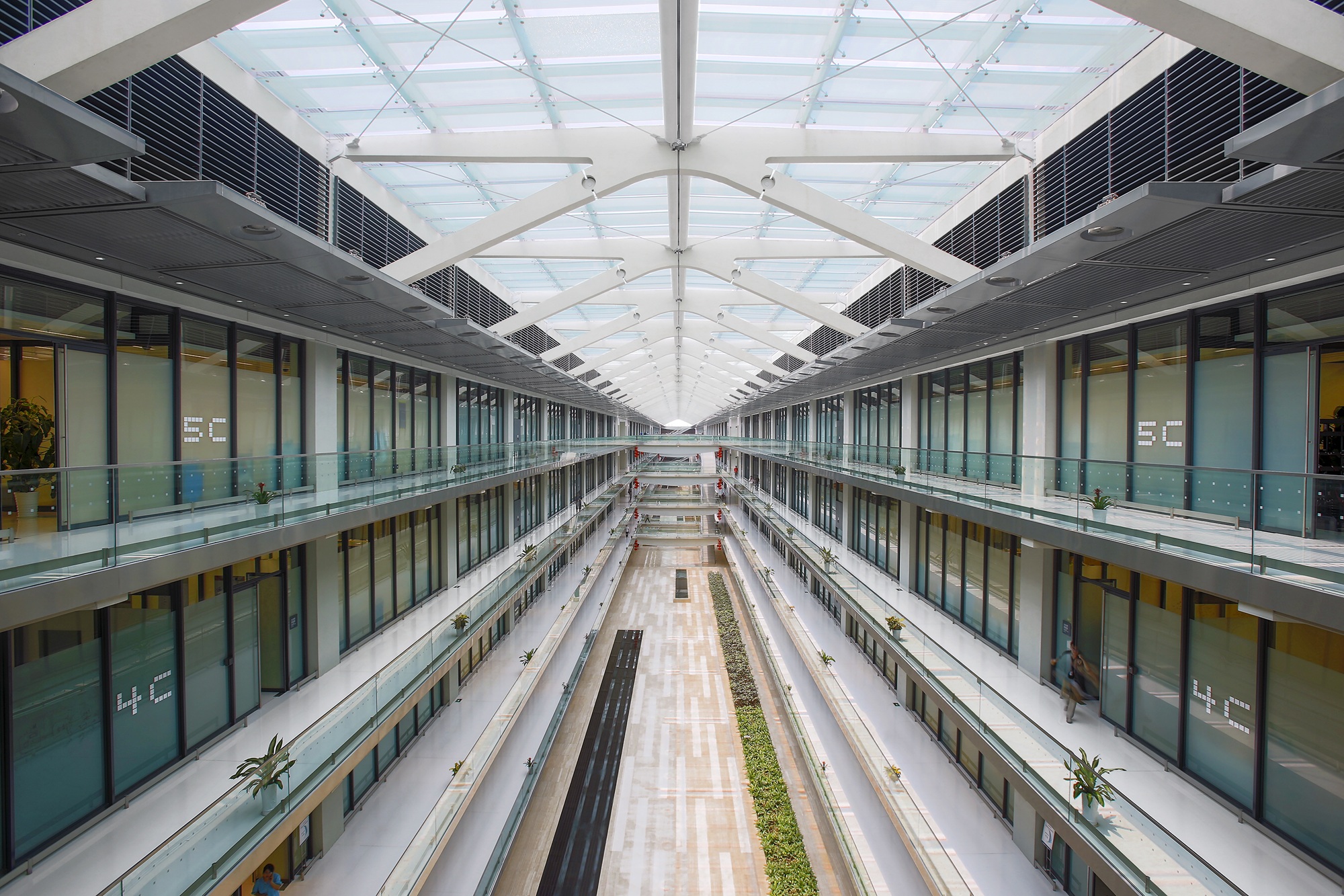 奥普特：3月20日组织现场参观活动，APG Asset Management、Fideuram Asset Management等多家机构参与