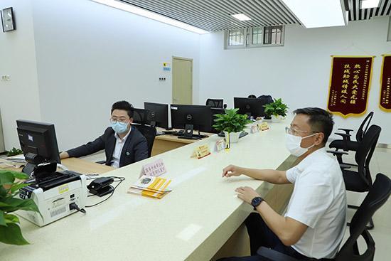 安博通：公司的安全产品和业务主要服务于国内客户，中美贸易战对公司没有直接的影响