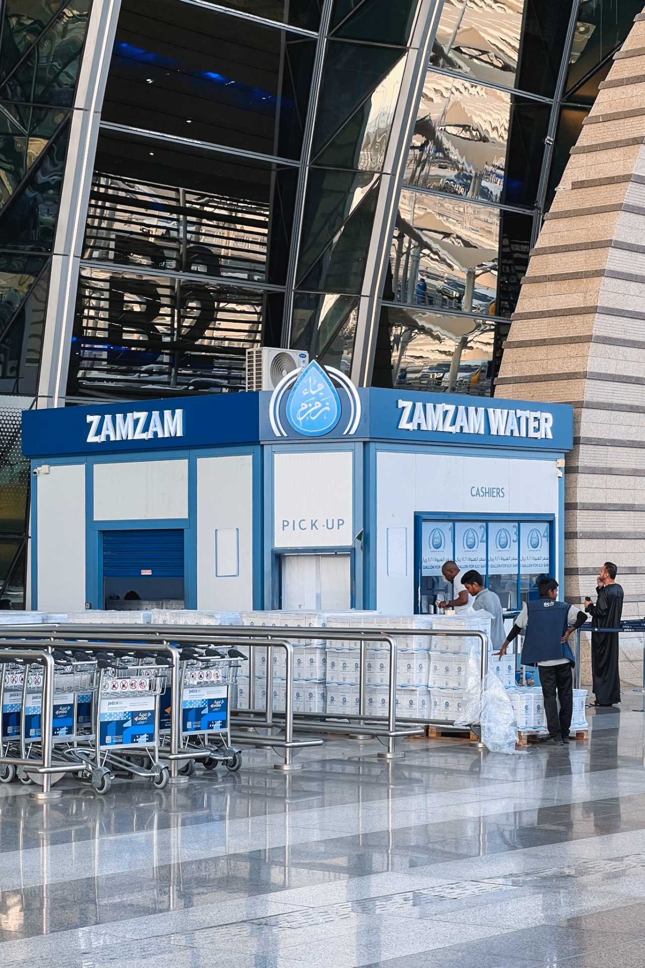 具身智能行业研究：智元宇树相继发布新品，文远Robotaxi获沙特自驾牌照