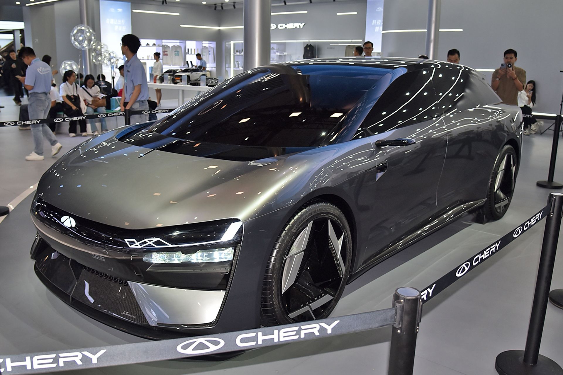 涨停雷达：半年报增长+固态电池+包装印刷 紫江企业触及涨停