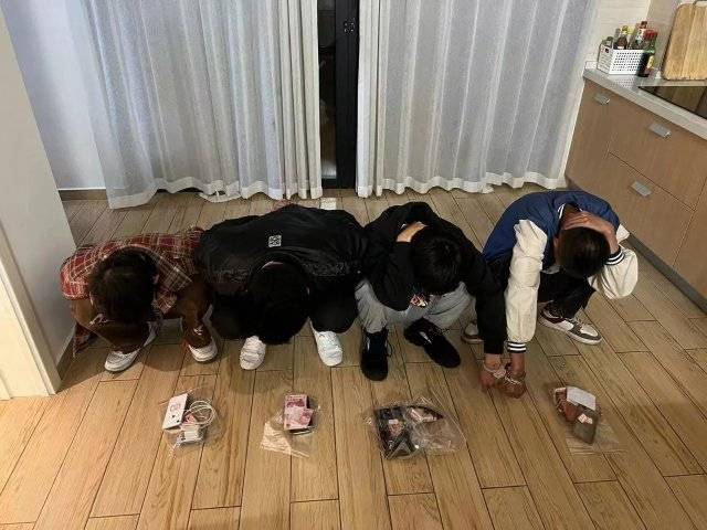 海南银监局连公布13张罚单 8家金融机构被罚640万