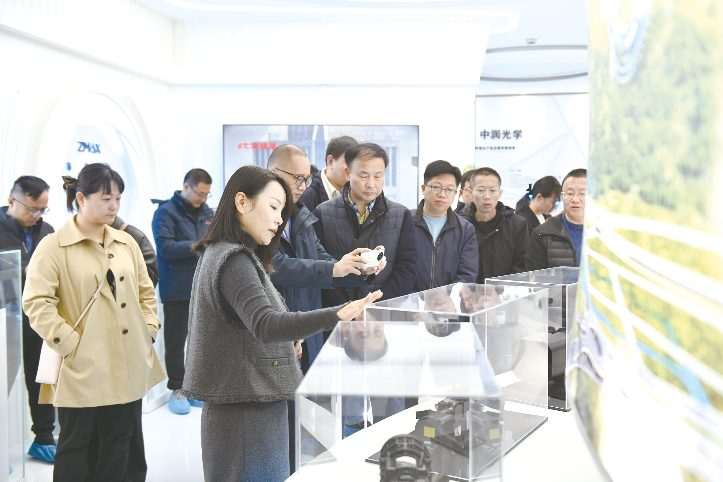 中控技术:9月17日接受机构调研,Morgan Stanley、GIC等多家机构参与