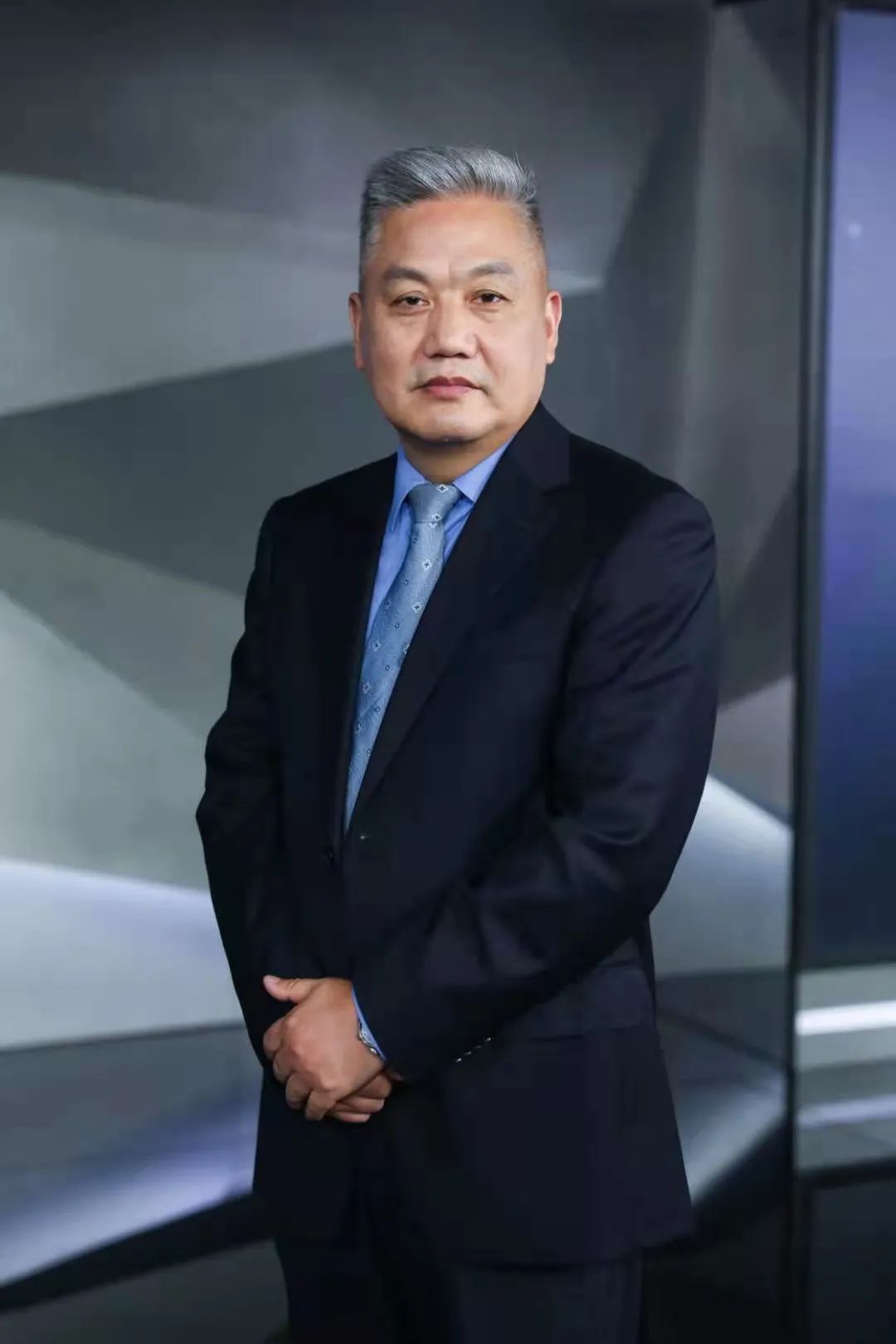 芯联集成:申万宏源、东方红等多家机构于10月27日调研我司