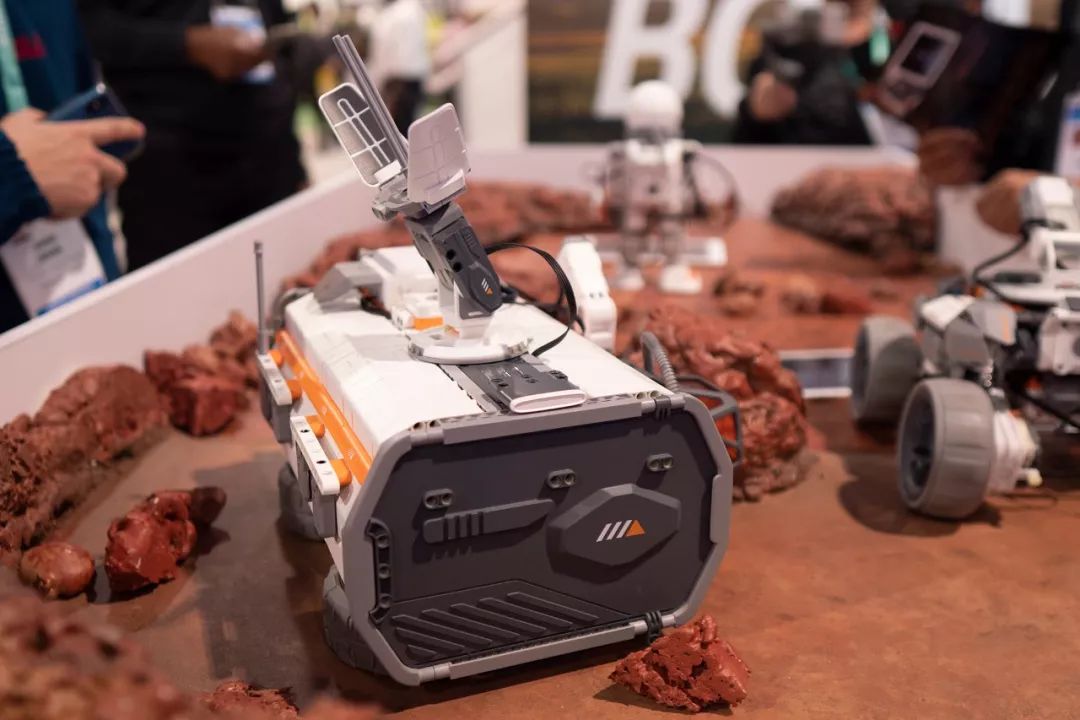 优必选机器人遥操作专利公布，可扩展遥操作场景适应性