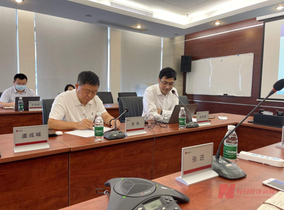 奥美森：供应商成立次年即合作 股东与大客户之关联企业的财务人员“同名”