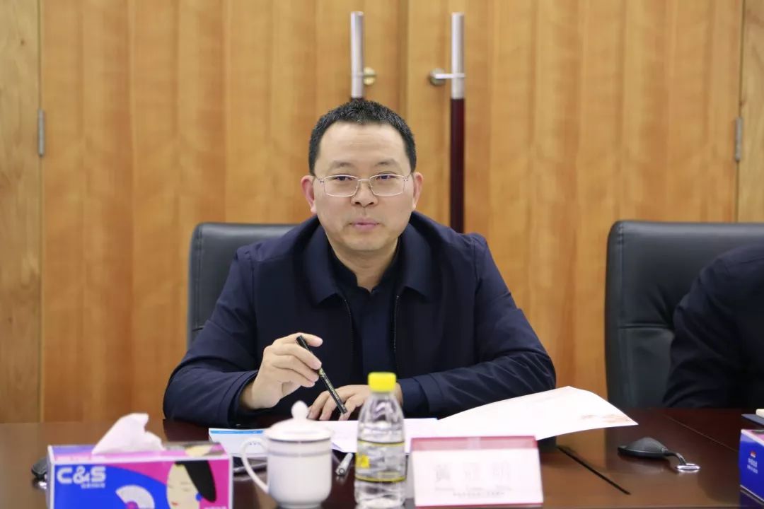 华曙高科最新公告：非独立董事程杰因工作调整离任