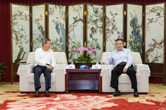 华秦科技：第一创业证券、中信证券等多家机构于1月12日调研我司