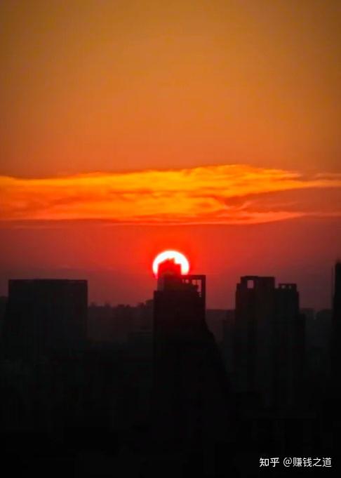 如何促进有效投资？国务院：加力提效用好中央预算内投资等资金，在重点领域谋划推动一批重大项目和工程