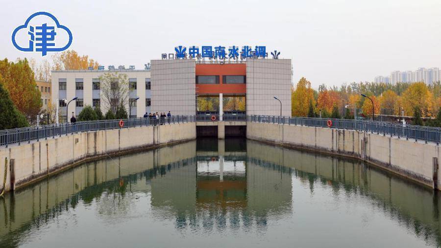 湖北首个江水源能源站：引长江水为城市“降温”